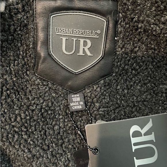 Toddler Boys Black Faux Leather Jacket - Picture 7 of 7